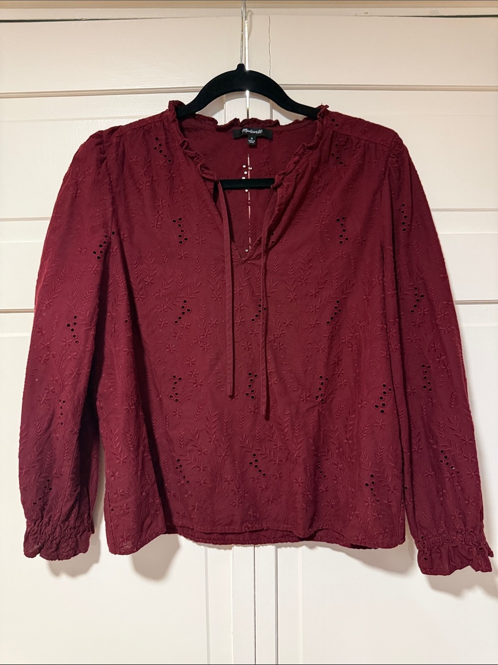 Madewell Burgundy Embroidered Eyelet Tie-Neck Cotton Blouse size mediums
